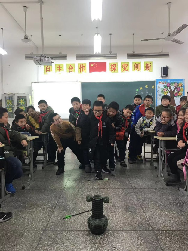 2018.12.19汉唐文化进校园——汉陵苑走进维扬实验小学北区校8.png