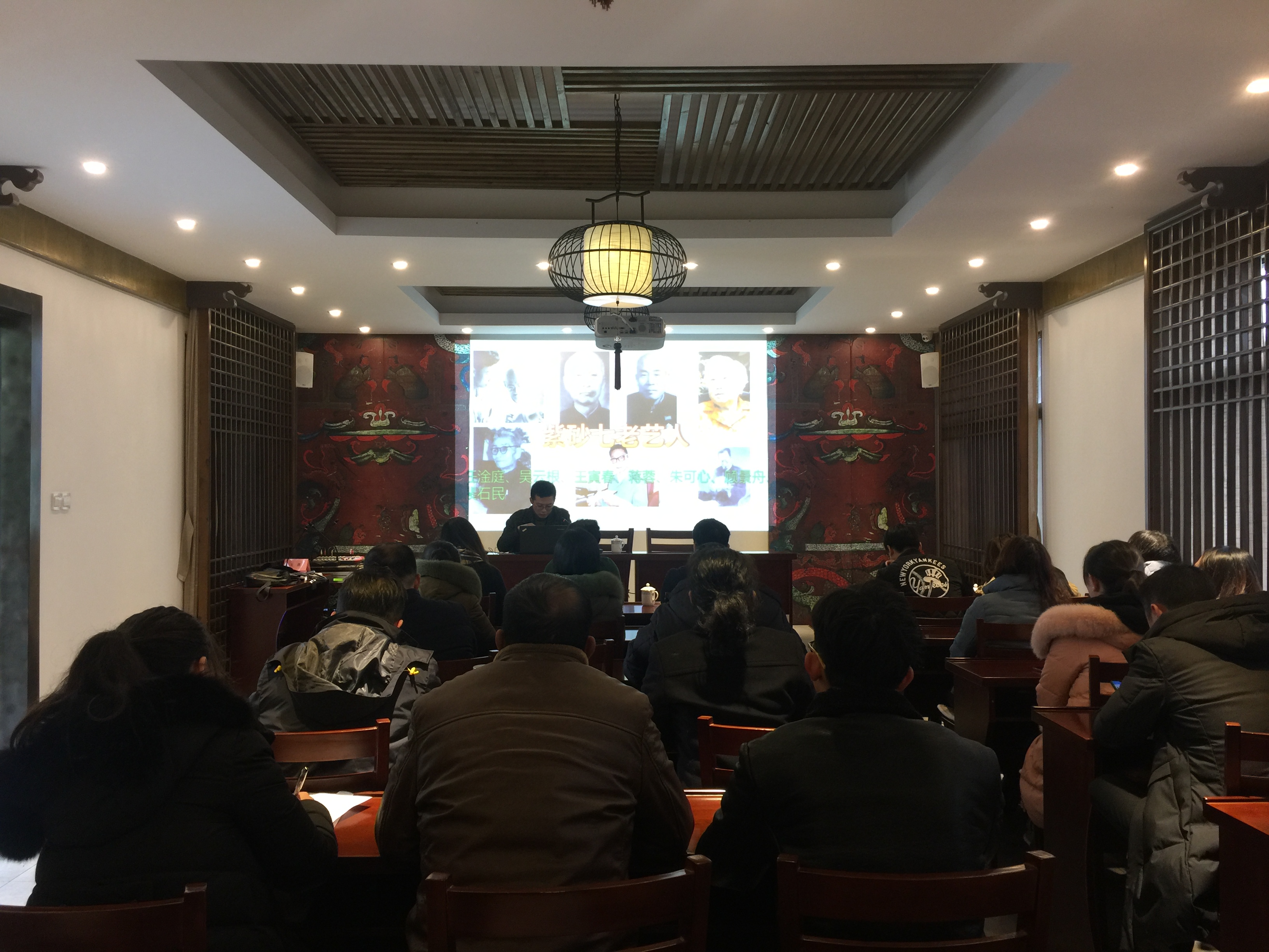 2018.12.21“荆邑之光——宜兴历代紫砂精品展”亮相汉陵苑1.JPG