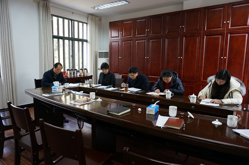 唐子城民主生活会_副本.jpg